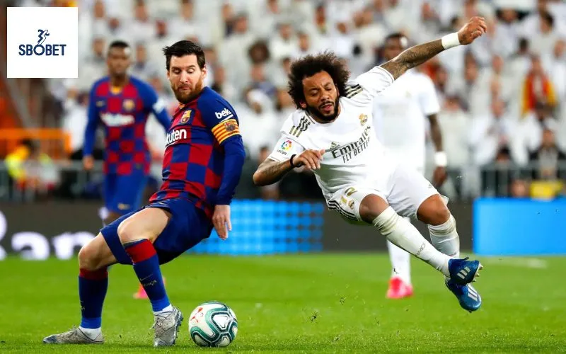 Luật chơi trong bóng đá